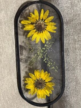 Trays for trinkets